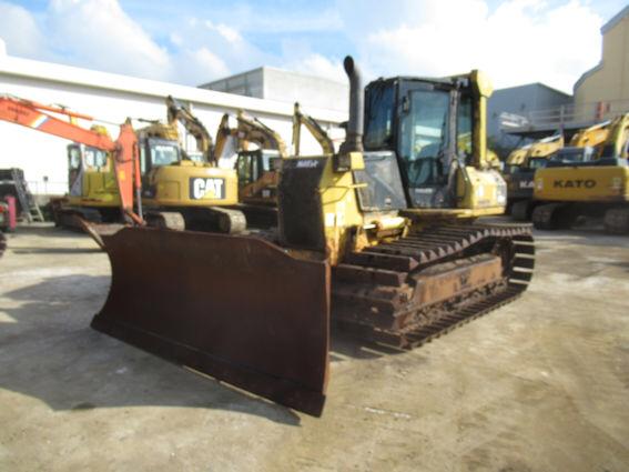 KOMATSU DOZER