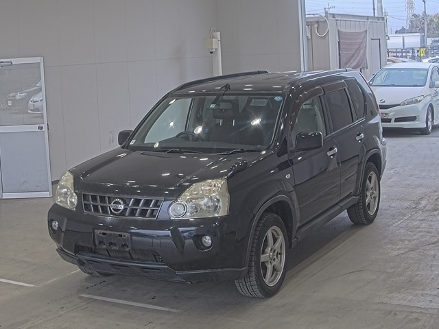 NISSAN X TRAIL