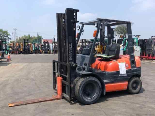 TOYOTA FORKLIFT