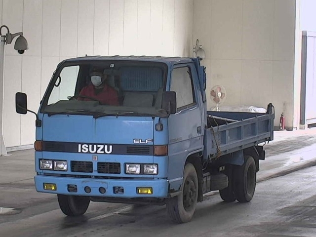 ISUZU ELF Dump