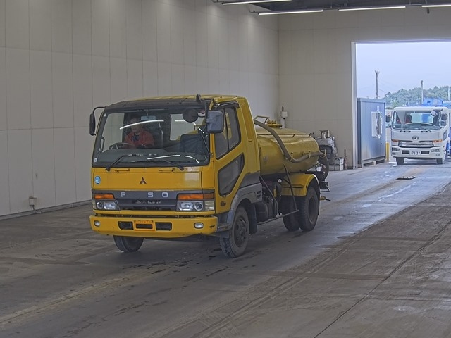 MITSUBISHI FUSO FIGHTER