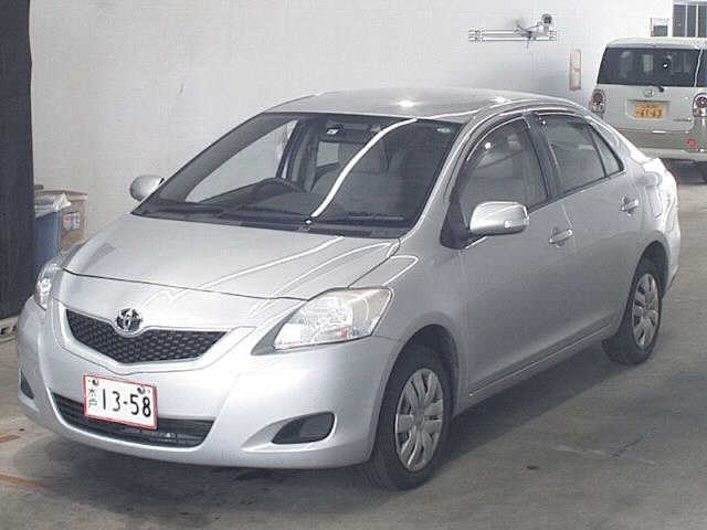 TOYOTA BELTA X