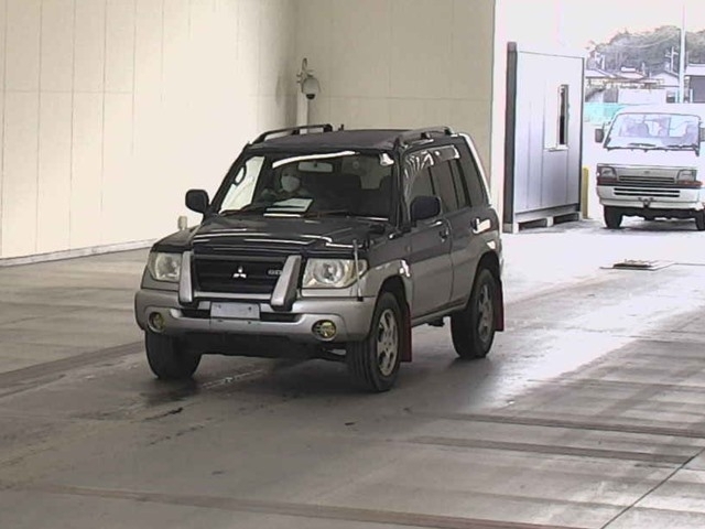 MITSUBISHI PAJERO IO