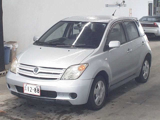 TOYOTA IST 1.3F