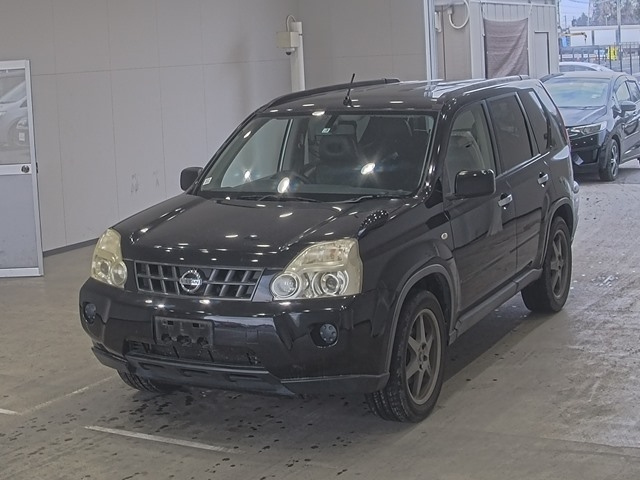 NISSAN X TRAIL