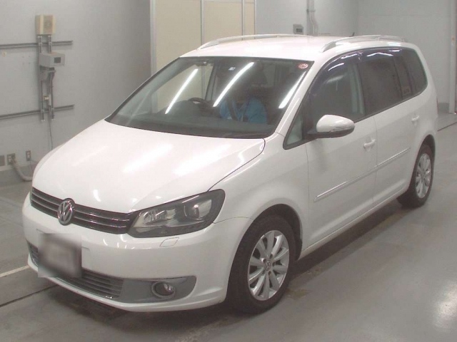 VOLKSWAGEN GOLF TOURAN TSI