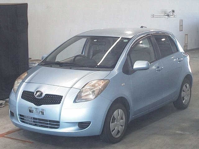 TOYOTA VITZ