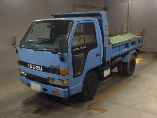 ISUZU ELF Dump