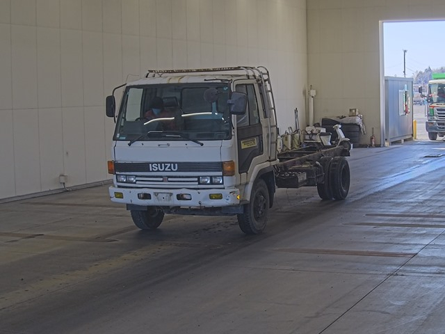 ISUZU FORWARD