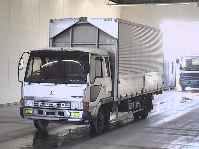 MITSUBISHI FUSO FIGHTER