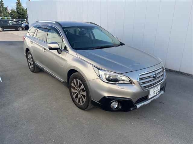 SUBARU LEGACY OUTBACK Back Limited