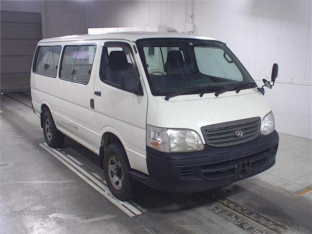 TOYOTA HIACE 4WD DX 11 Seats