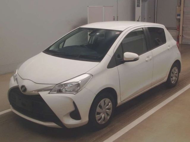 TOYOTA VITZ F