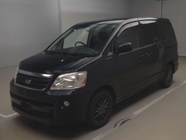 TOYOTA NOAH X G Selection