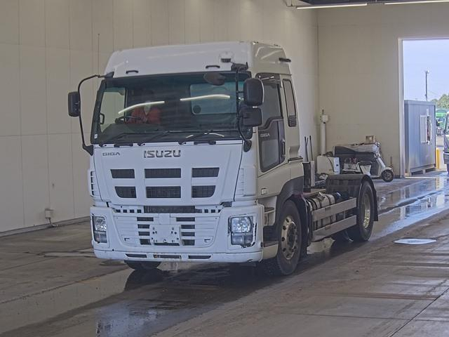 ISUZU GIGA