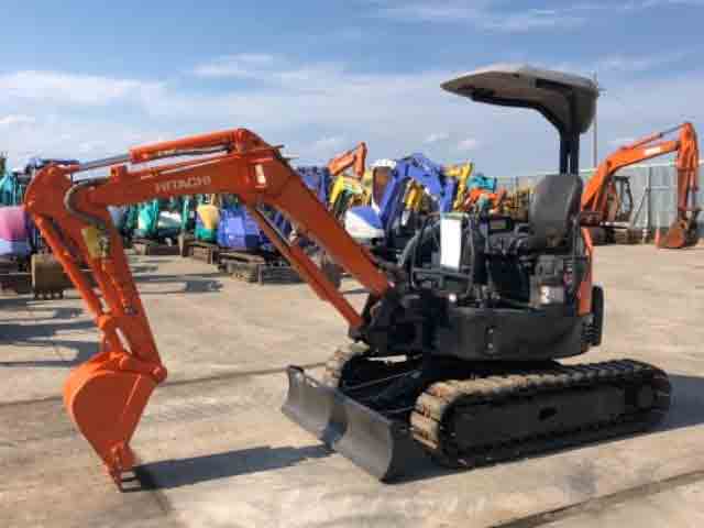 HITACHI MINI EXCAVATOR
