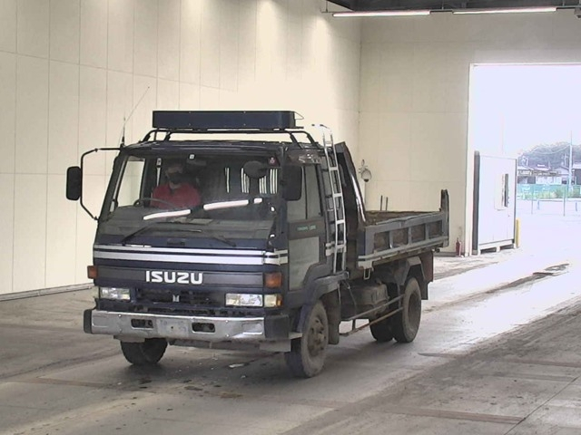 ISUZU FORWARD