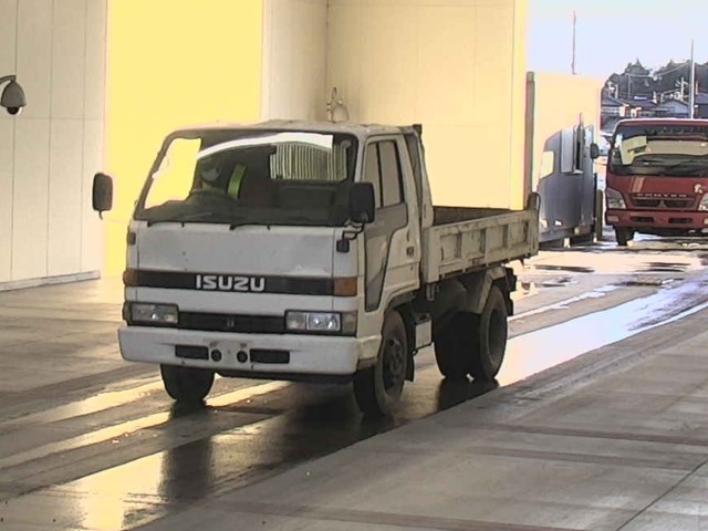 ISUZU ELF Dump