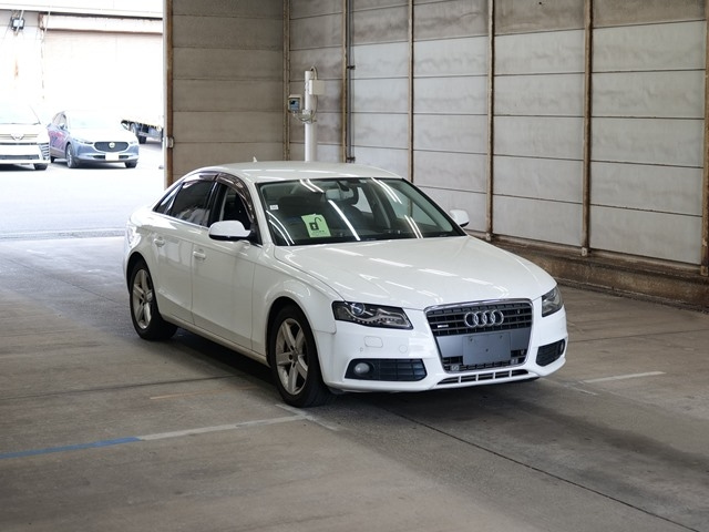 AUDI A4 2.0 TFSI Quattro