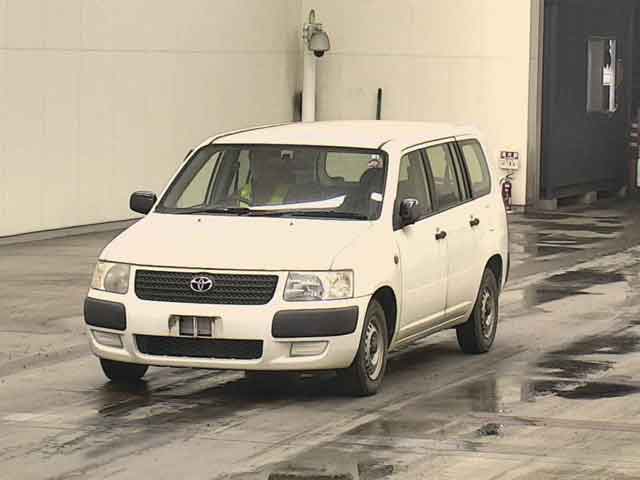 TOYOTA SUCCEED VAN