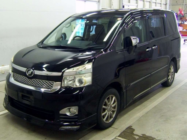 TOYOTA VOXY ZS Kirameki Z