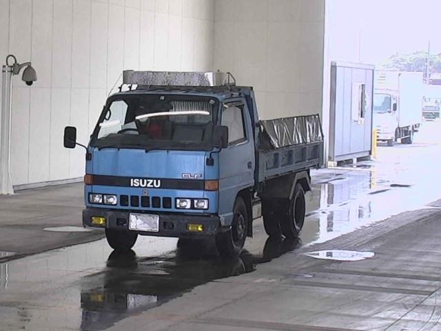 ISUZU ELF Dump