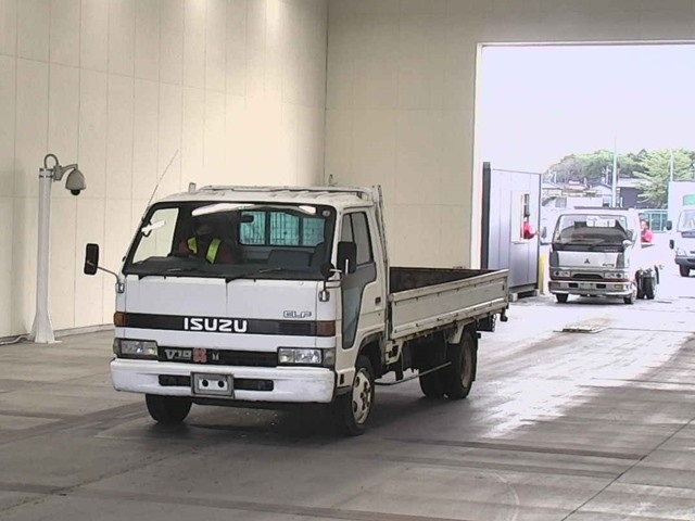 ISUZU ELF