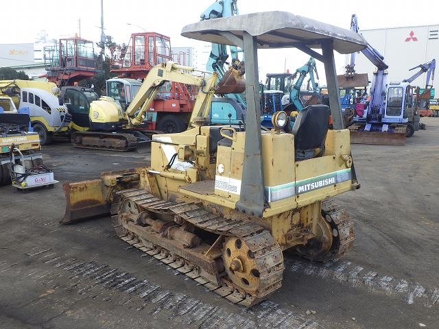 MITSUBISHI DOZER