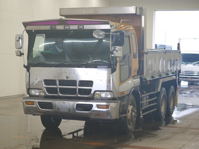 ISUZU GIGA DUMP