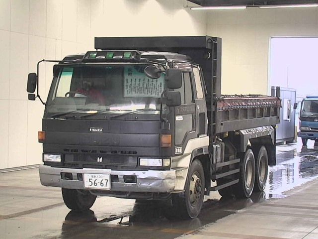 ISUZU TRUCK DUMP