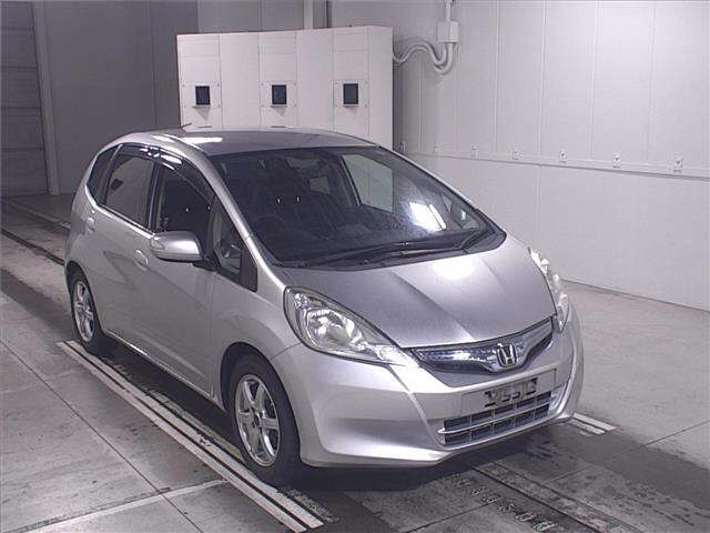 HONDA FIT Hybrid Base Grade