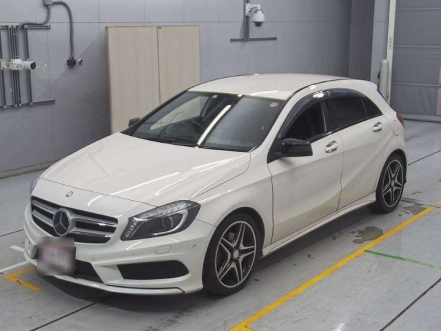 MERCEDES BENZ A CLASS A180