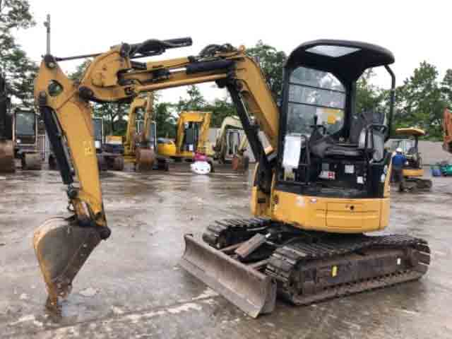 CATERPILLAR EXCAVATOR