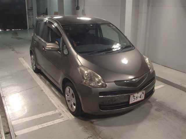   TOYOTA RACTIS G L Package