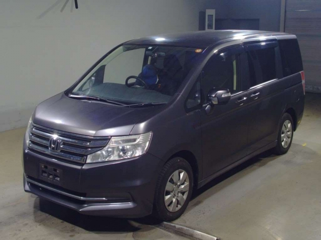 HONDA STEP WAGON G E Selection