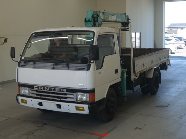 MITSUBISHI CANTER