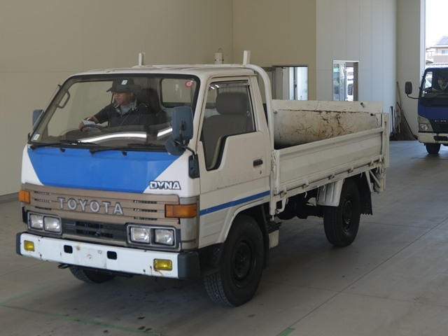 TOYOTA DYNA PG