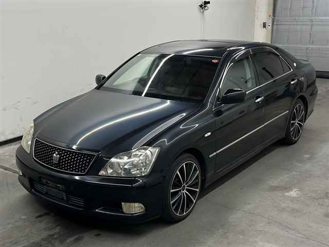 TOYOTA CROWN Athlete Premium Edition