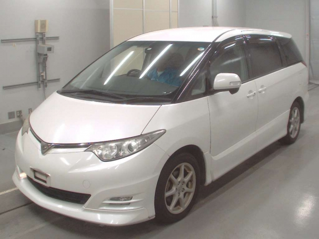 TOYOTA ESTIMA Aeras