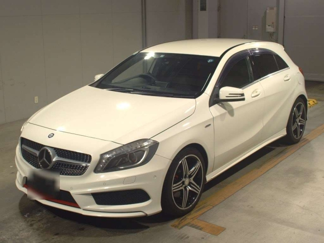 MERCEDES BENZ A CLASS A250 Sport