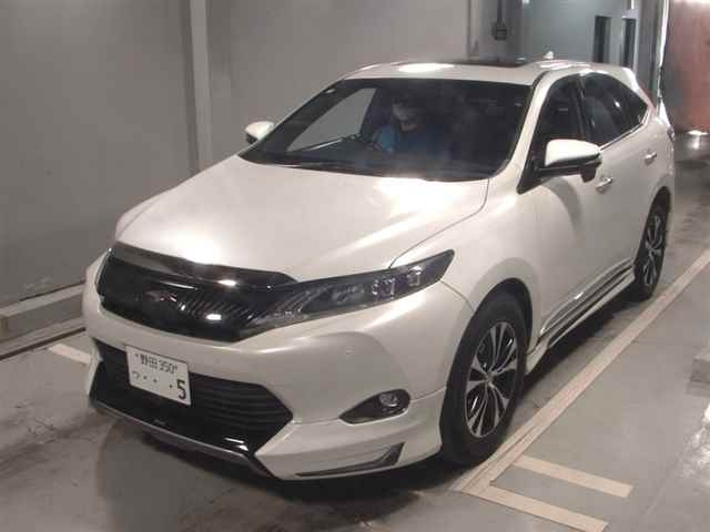 TOYOTA HARRIER Premium Style