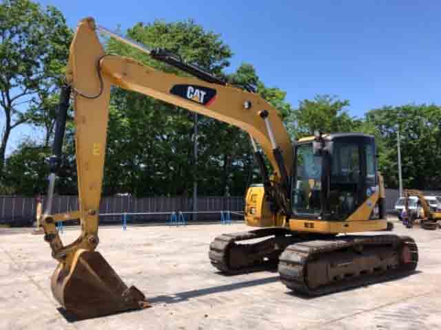 CATERPILLAR EXCAVATOR