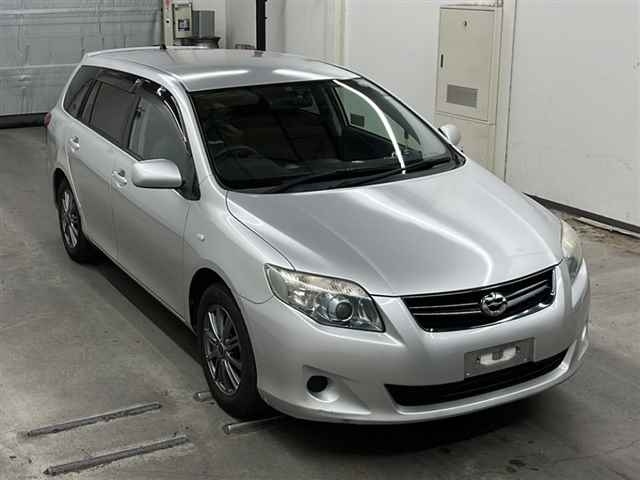 TOYOTA COROLLA FIELDER X_HID Limited