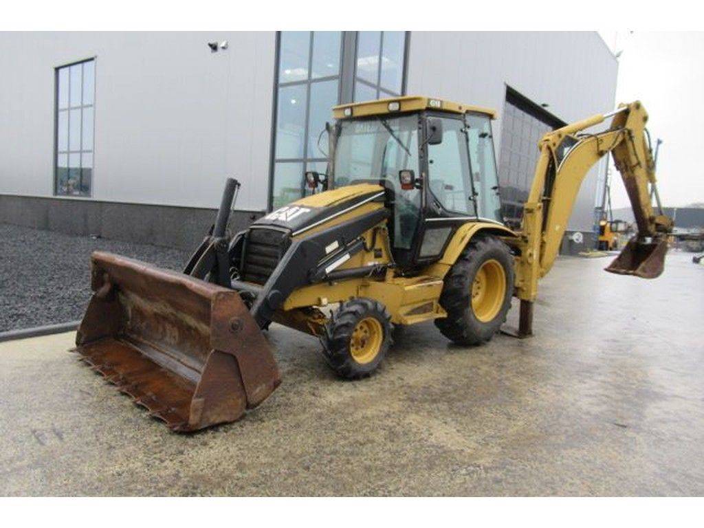 CATERPILLAR BACKHOE LOADER