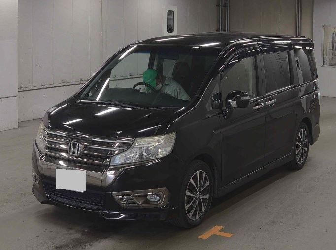 HONDA STEP WAGON Z COOL SPIRIT