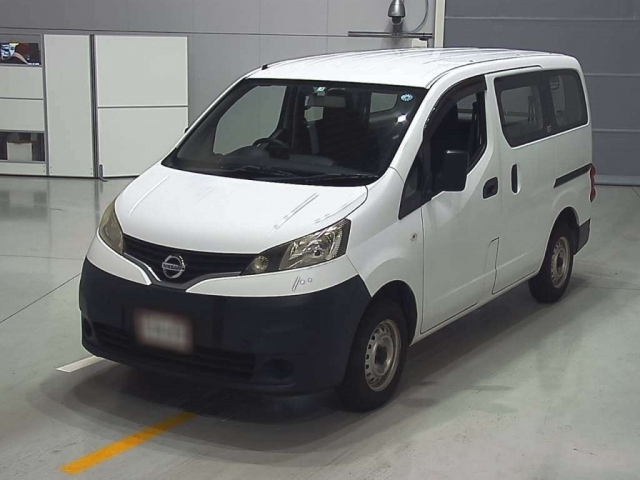 NISSAN NV200 DX