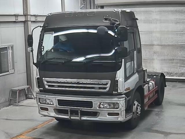 ISUZU TRUCK Tractor