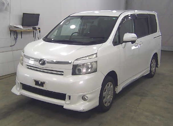 TOYOTA NOAH