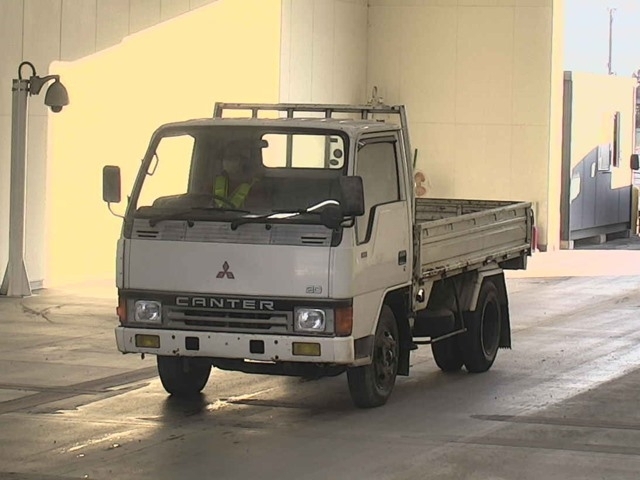 MITSUBISHI CANTER  Gila