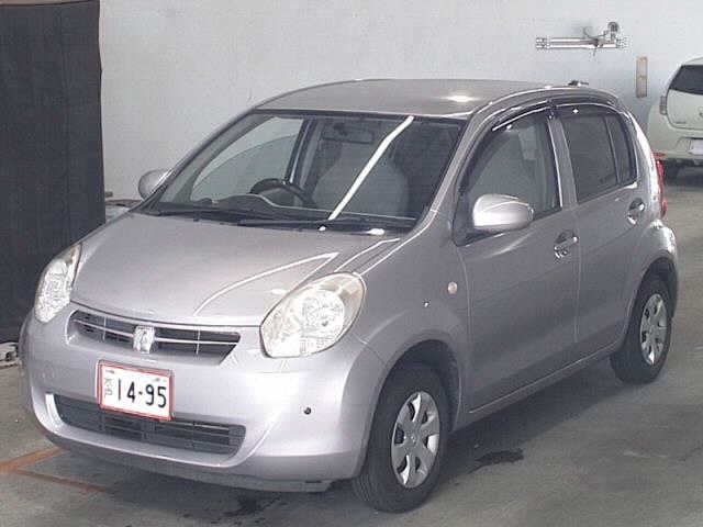TOYOTA PASSO X